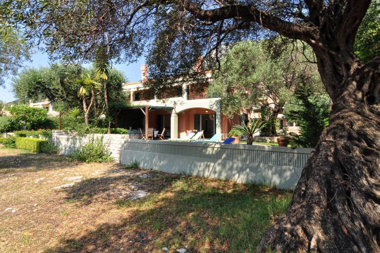 Ferienwohnung Chloe Barbati Exterior foto